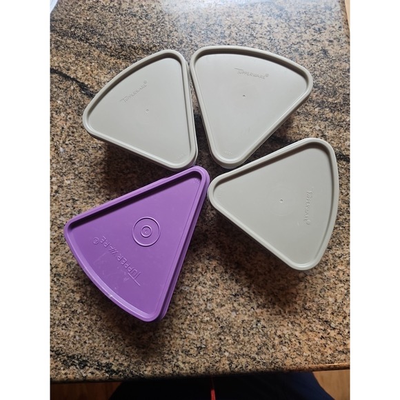 Tupperware Other - Set of 4 Vintage Tupperware Pie Piece Slice Wedge Containers Keepers With Lids